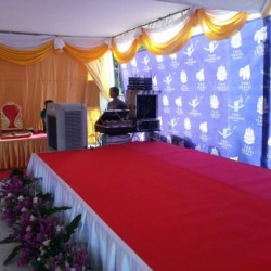 ติดตั้งเวทีจัดงาน