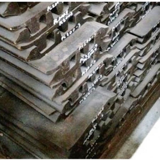 แผ่นแทรค TRACK SHOE FOR EXCAVATOR BULLDOZER TRACK SHOE FOR EXCAVATOR BULLDOZER  แผ่นแทรค 