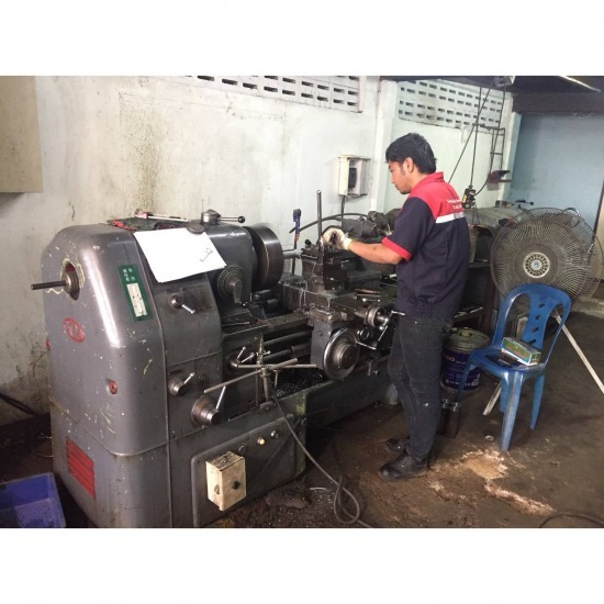 Bowin Lathe, Sriracha Bowin Lathe  Sriracha 