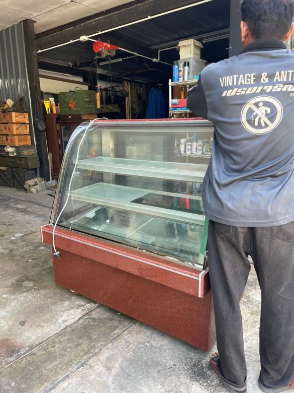 รับซื้อตู้แช่เค้กไม่ใช้แล้ว รับซื้อตู้แช่เค้กไม่ใช้แล้ว
