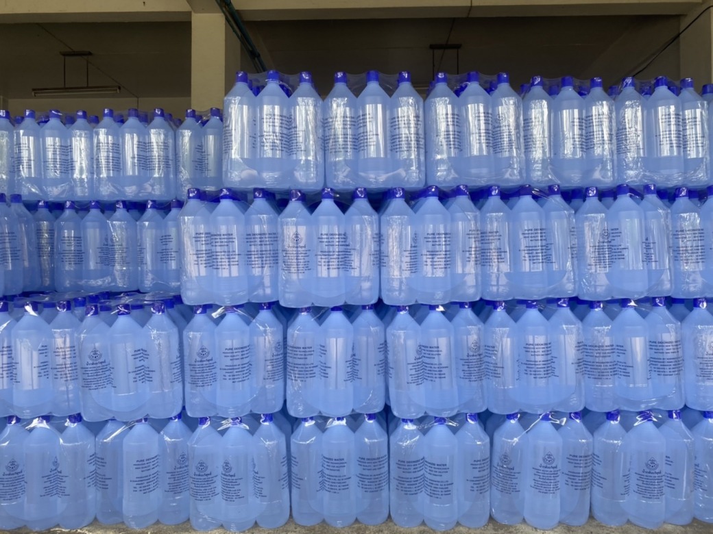 น้ำกลั่นบริสุทธิ์ DEIONIZED WATER น้ำกลั่นบริสุทธิ์ DEIONIZED WATER